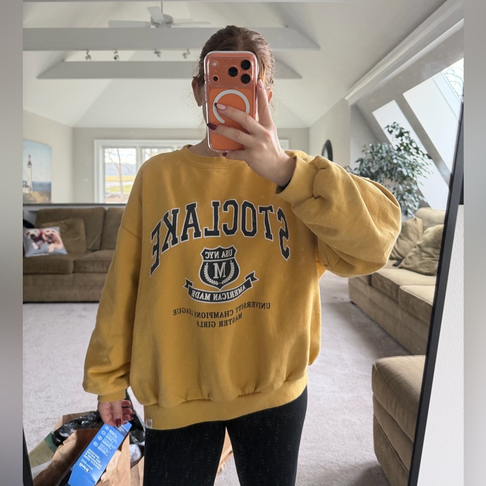 Women’s Yellow Sweater
